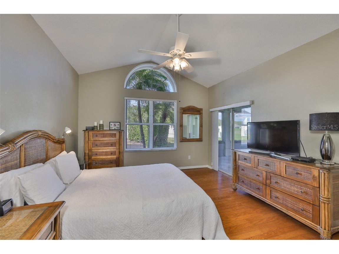 3713 Mollie Lane Ruskin FL 33573 TB8449274 image22