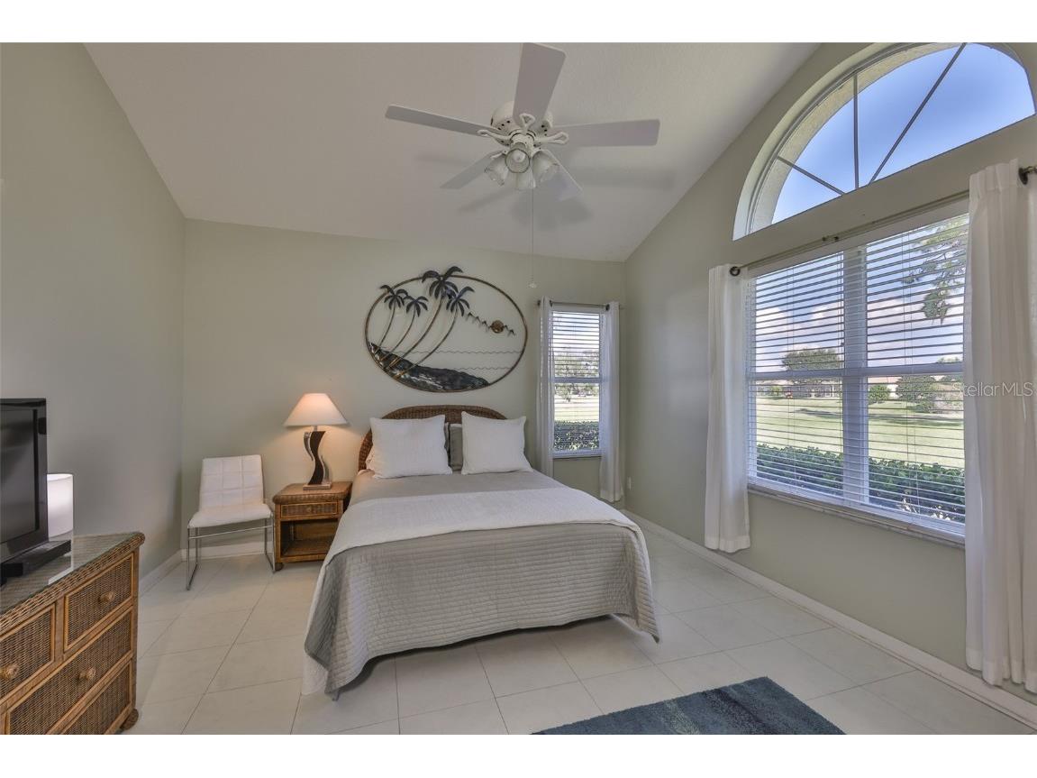 3713 Mollie Lane Ruskin FL 33573 TB8449274 image27