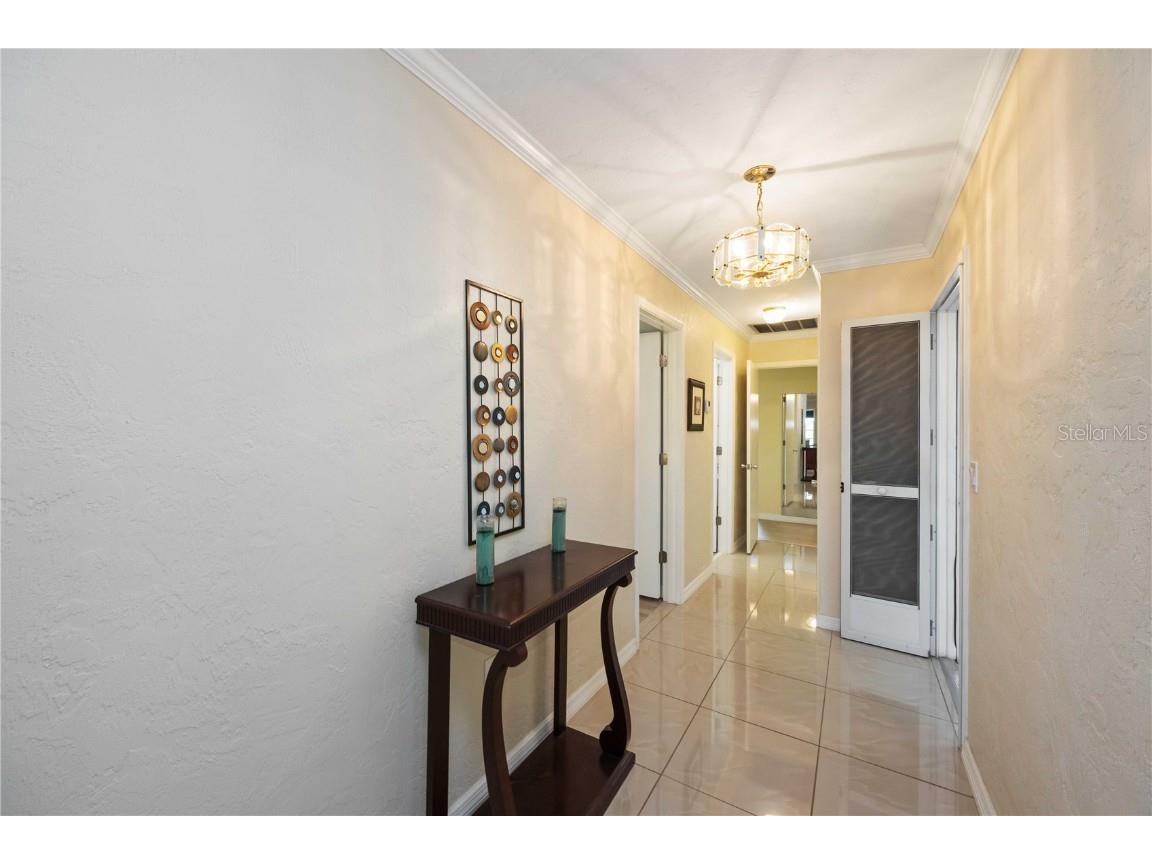3713 Somerville Drive #1512 Sarasota FL 34232 A4673442 image4