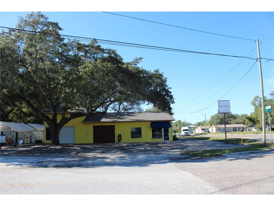 3713 State Road 580 W Oldsmar FL 34677 U8222940 image1
