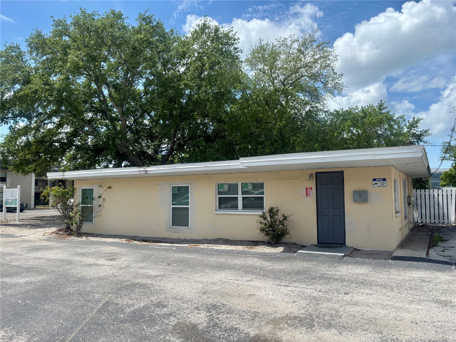 3713 W Mckay Avenue Tampa FL 33609 TB8491808 image1
