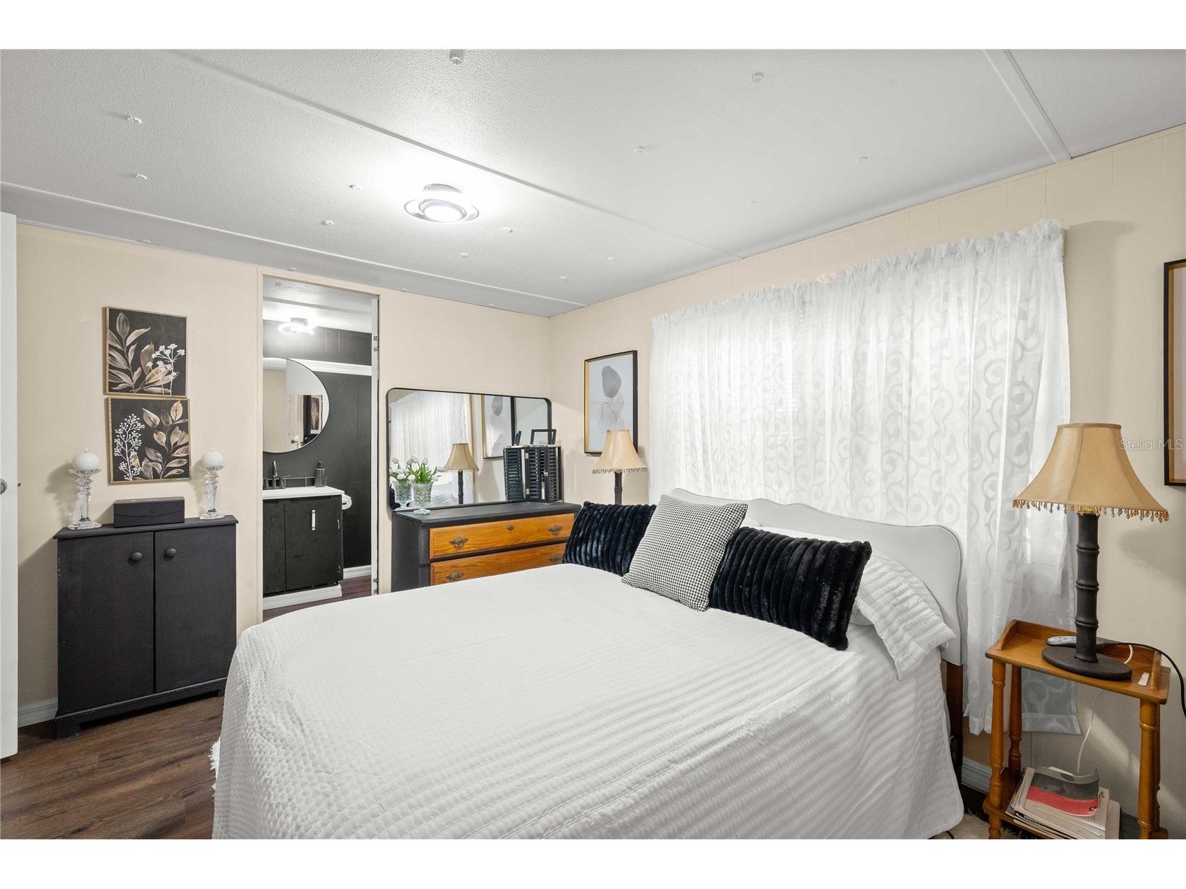 37135 Sandra Avenue Zephyrhills FL 33542 TB8503199 image13