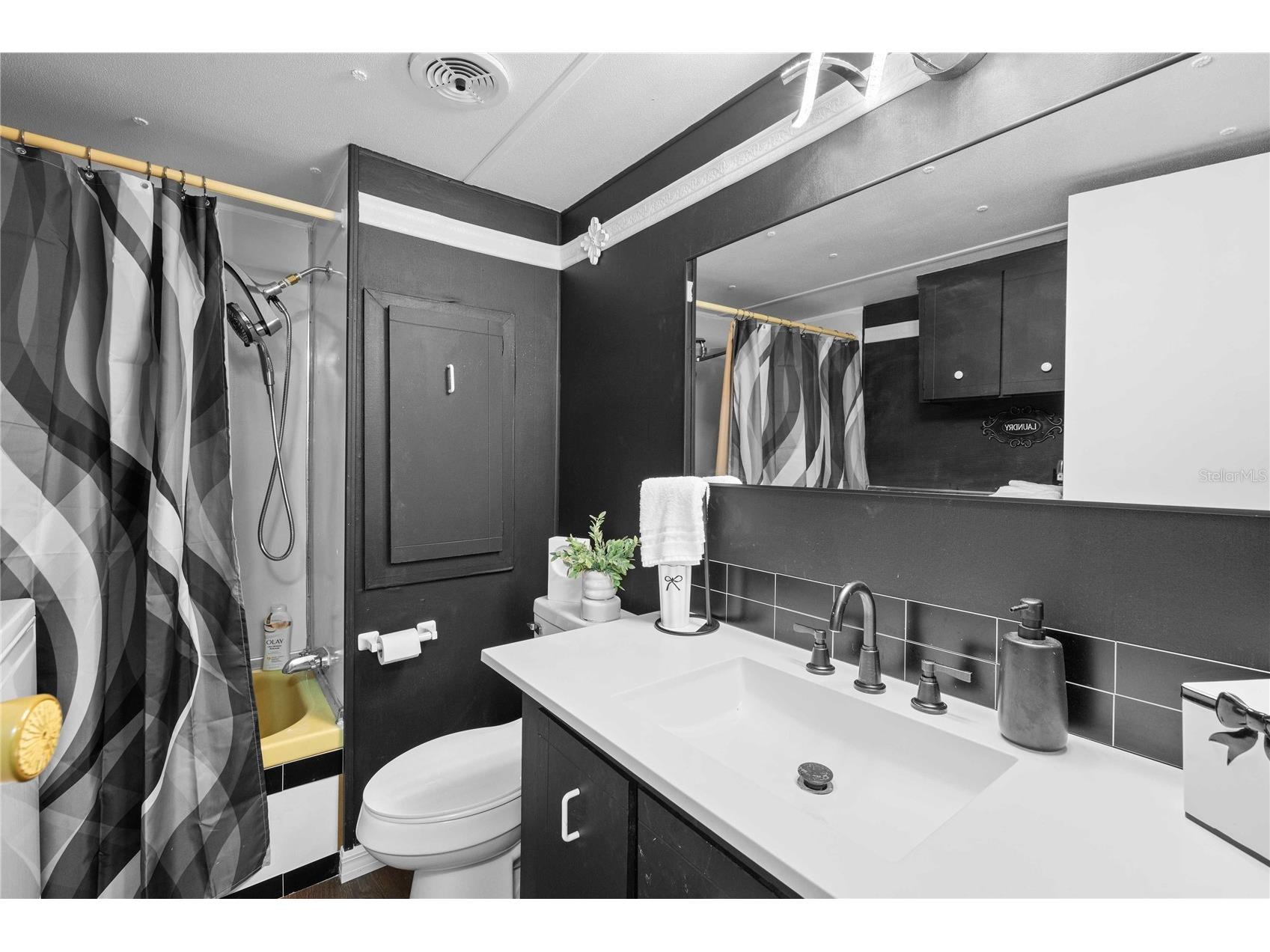 37135 Sandra Avenue Zephyrhills FL 33542 TB8503199 image20