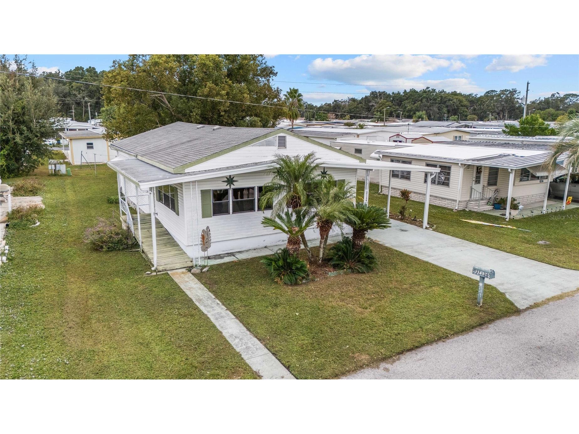37136 8th Avenue Zephyrhills FL 33542 TB8445728 image2