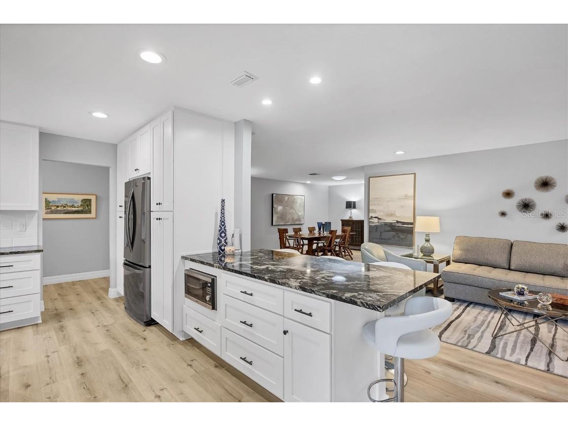 3714 Glen Oaks Manor Drive Sarasota FL 34232 A4670977 image15