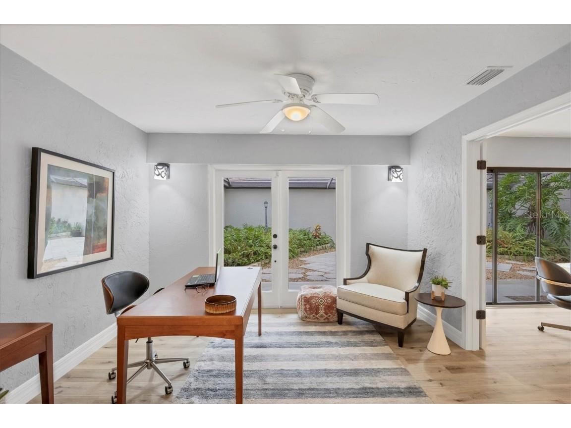 3714 Glen Oaks Manor Drive Sarasota FL 34232 A4670977 image35