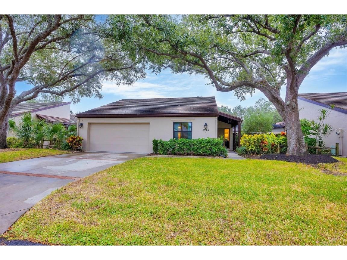 3714 Glen Oaks Manor Drive Sarasota FL 34232 A4670977 image6