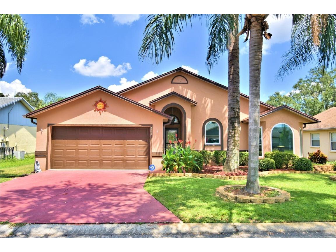 3714 Imperial Drive Winter Haven FL 33880 - Dinner Lake P4926954 image1