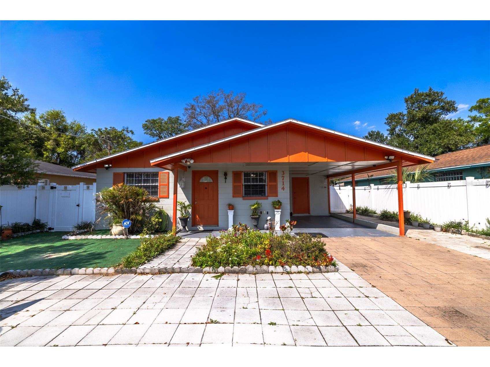 3714 N 55th Street Tampa FL 33619 TB8488614 image1