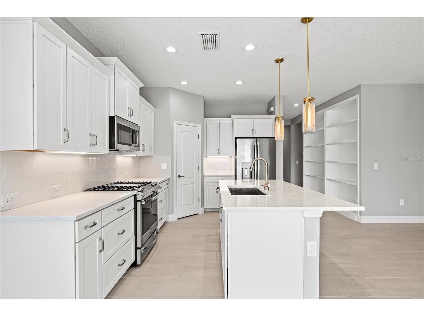3714 Woodmont Drive Parrish FL 34219 A4689917 image25
