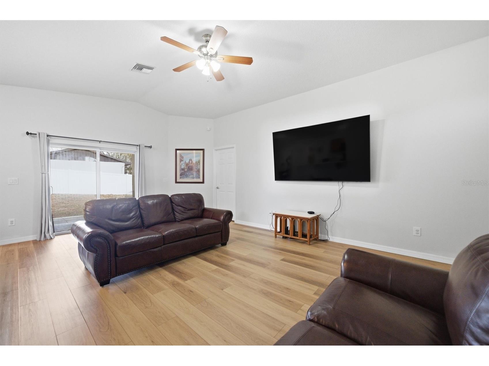 37142 Highland Bluff Circle Dade City FL 33523 TB8478233 image14