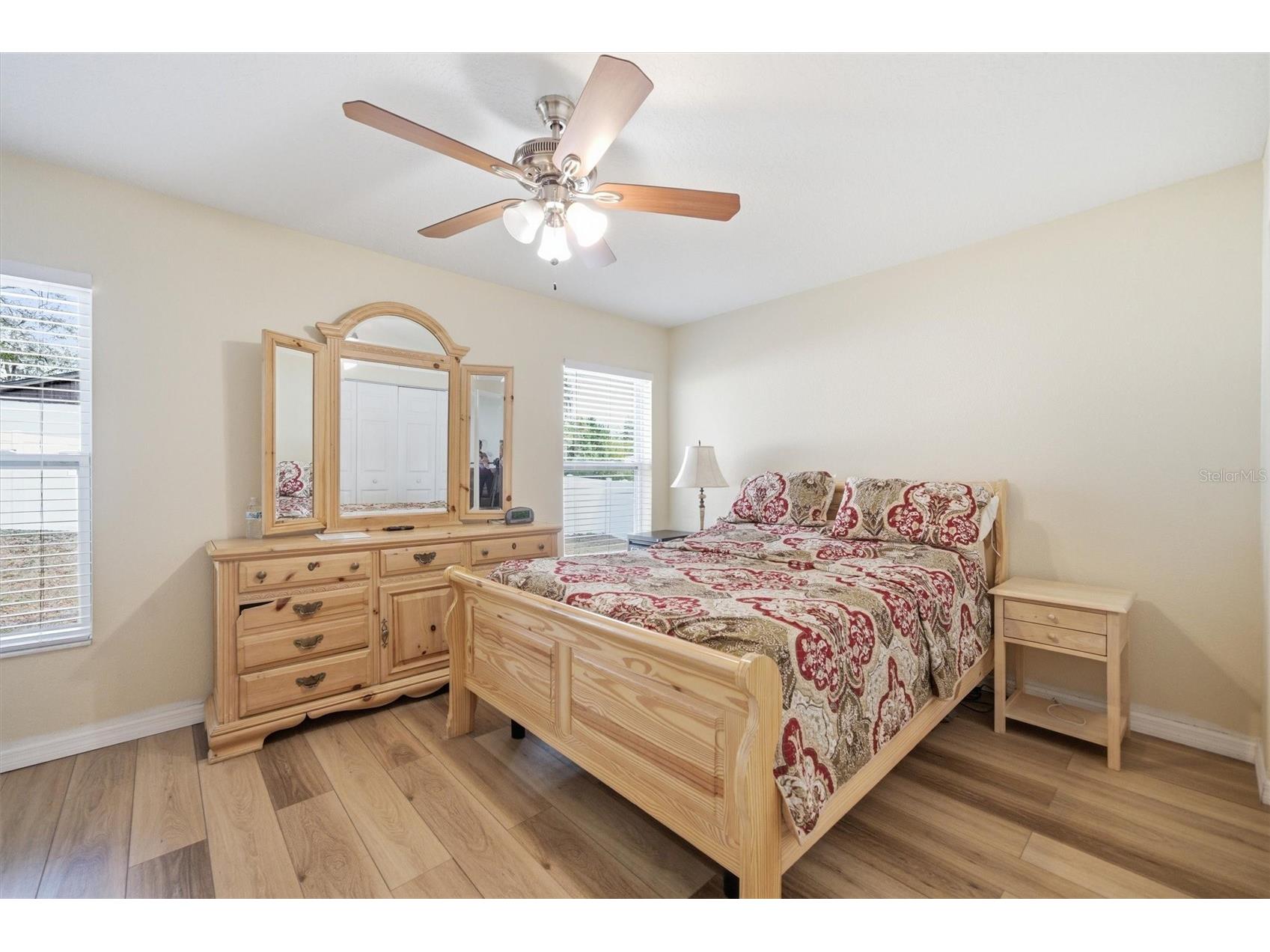 37142 Highland Bluff Circle Dade City FL 33523 TB8478233 image16