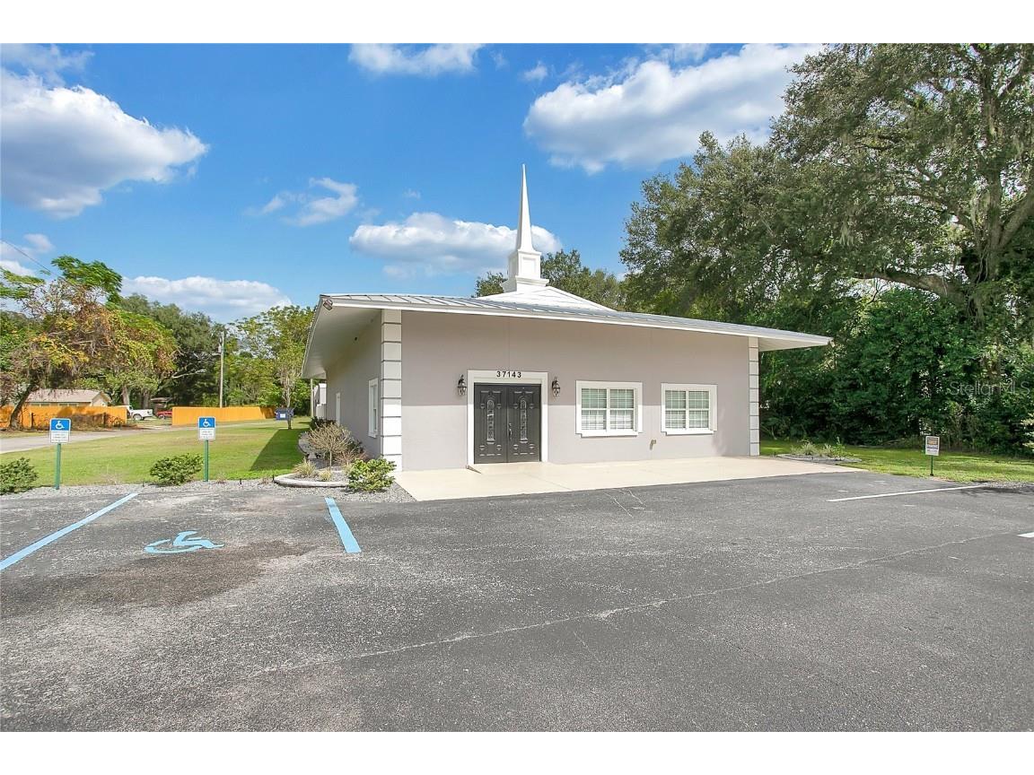 37143 Clinton Avenue Dade City FL 33525 G5073836 image2