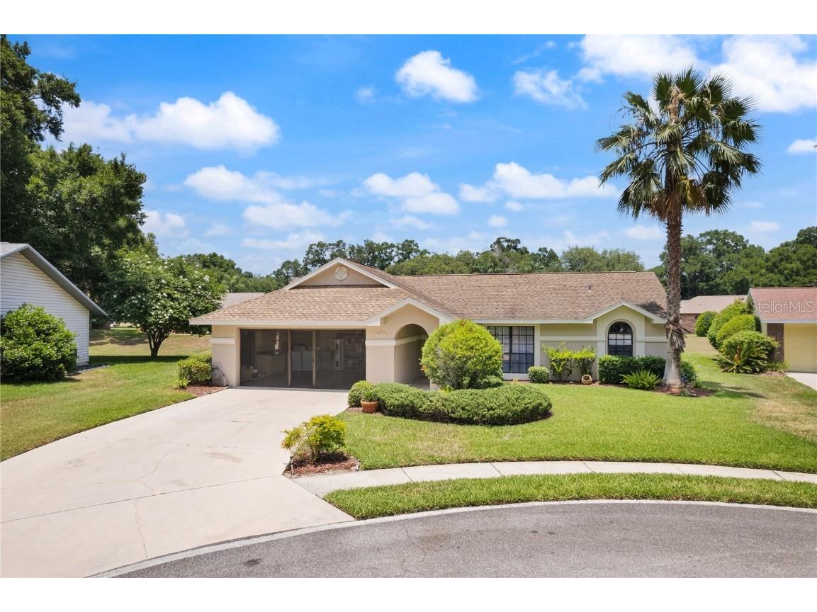 37147 Foxrun Place Zephyrhills FL 33542 T3529207 image1