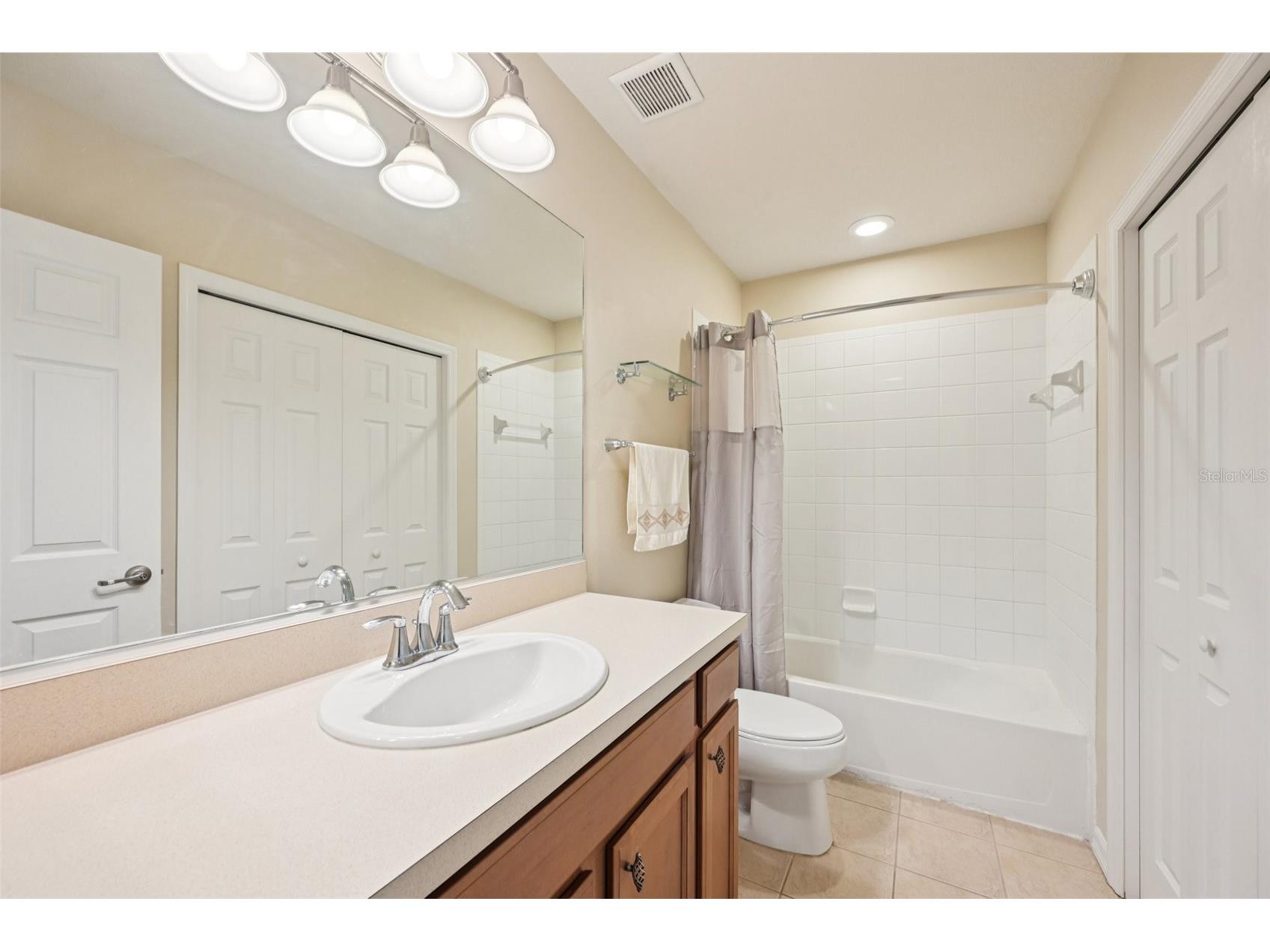 3715 45th Terrace W #103 Bradenton FL 34210 A4680980 image14