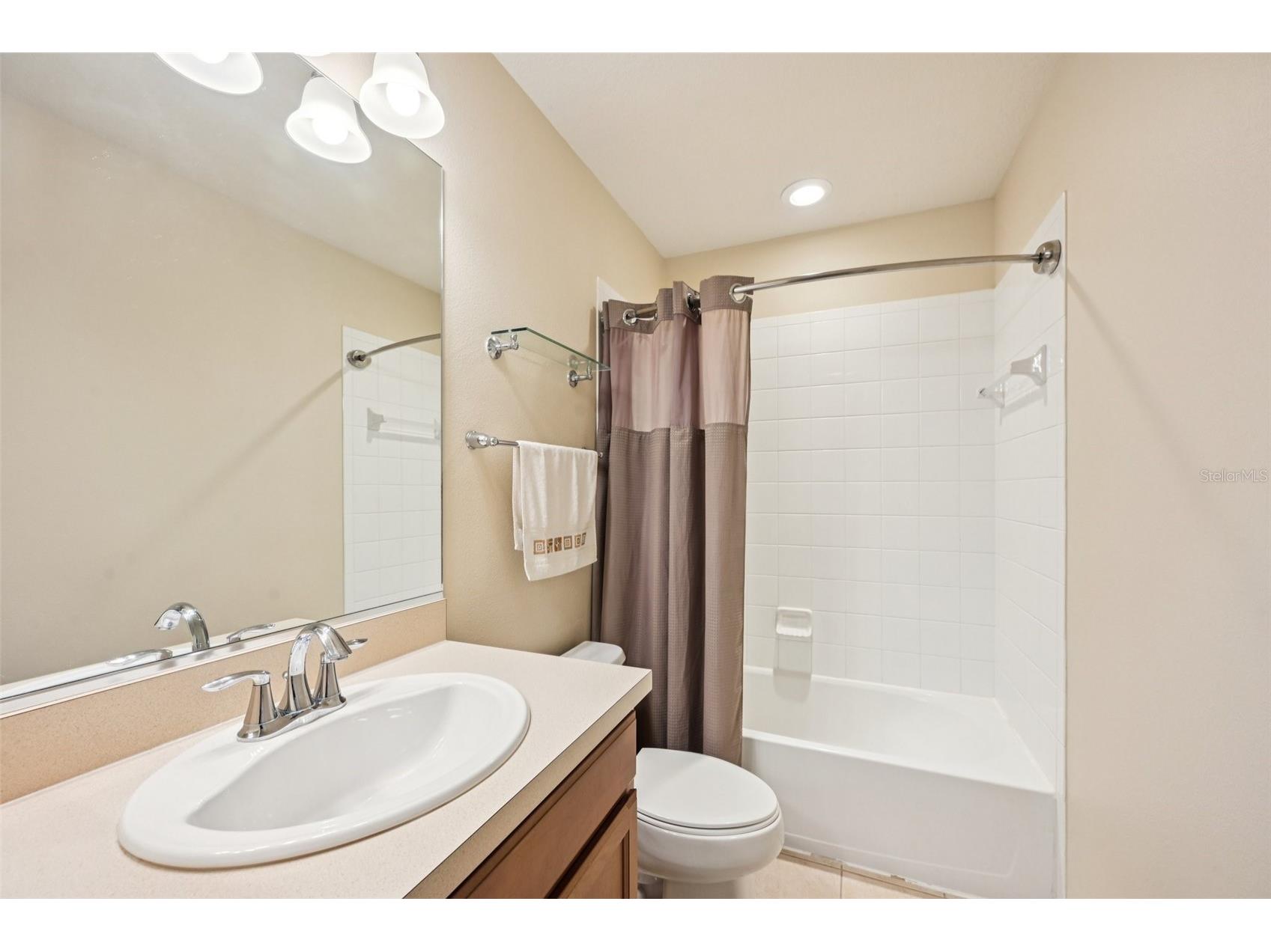 3715 45th Terrace W #103 Bradenton FL 34210 A4680980 image20