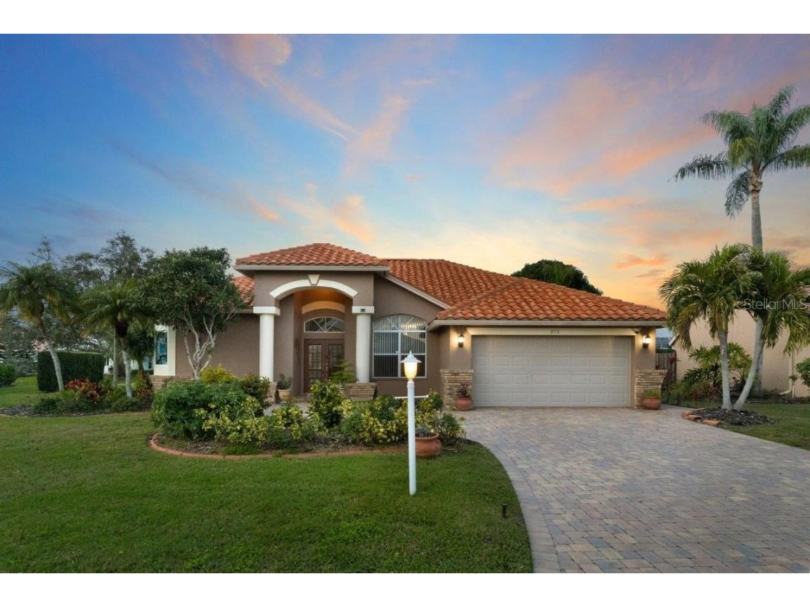 3715 72nd Ave E Sarasota FL 34243 A4595900 image1