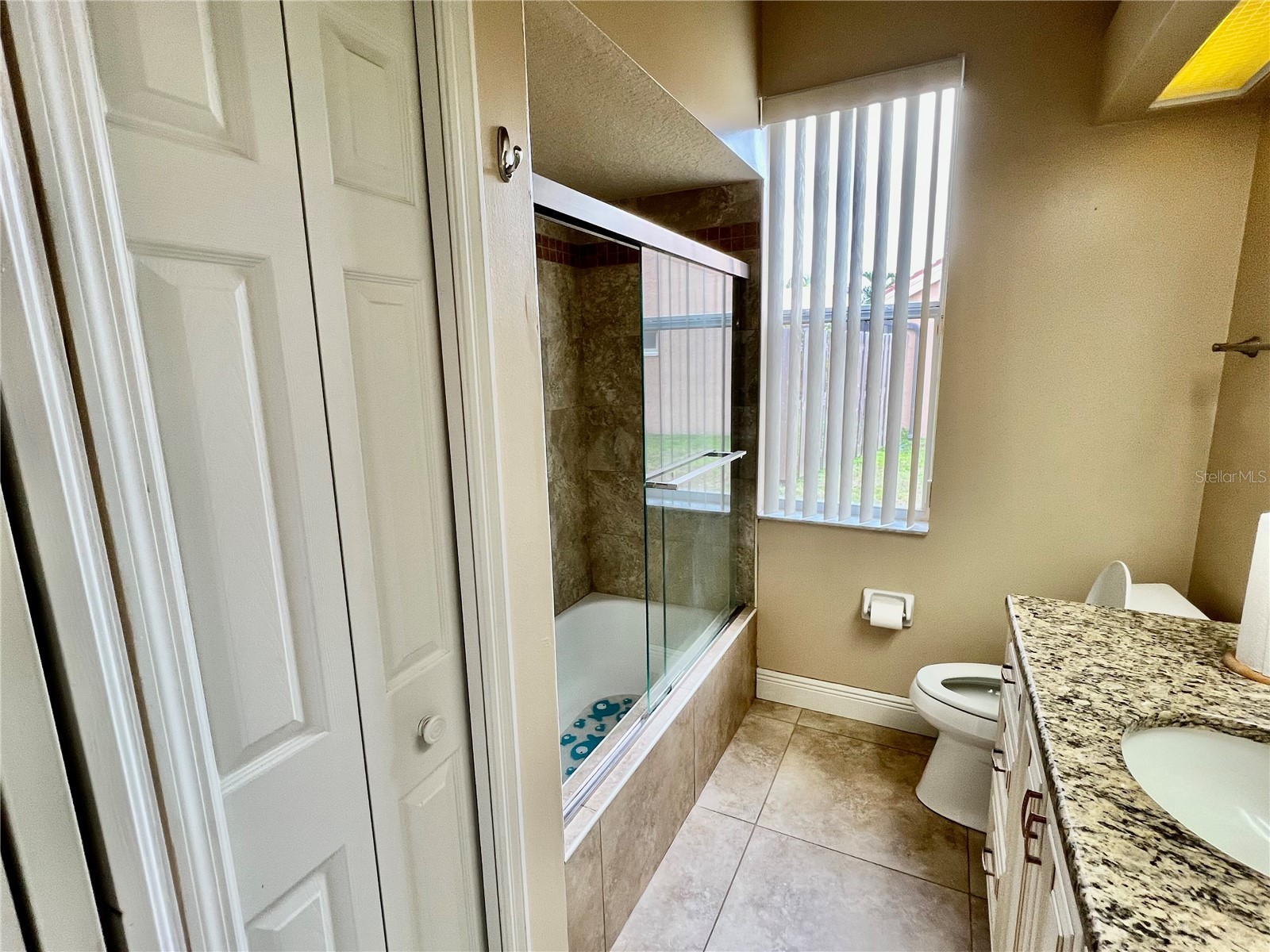 3715 72nd Ave E Sarasota FL 34243 A4698621 image18