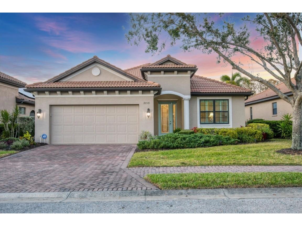 3715 80th Drive E Sarasota FL 34243 A4642658 image1