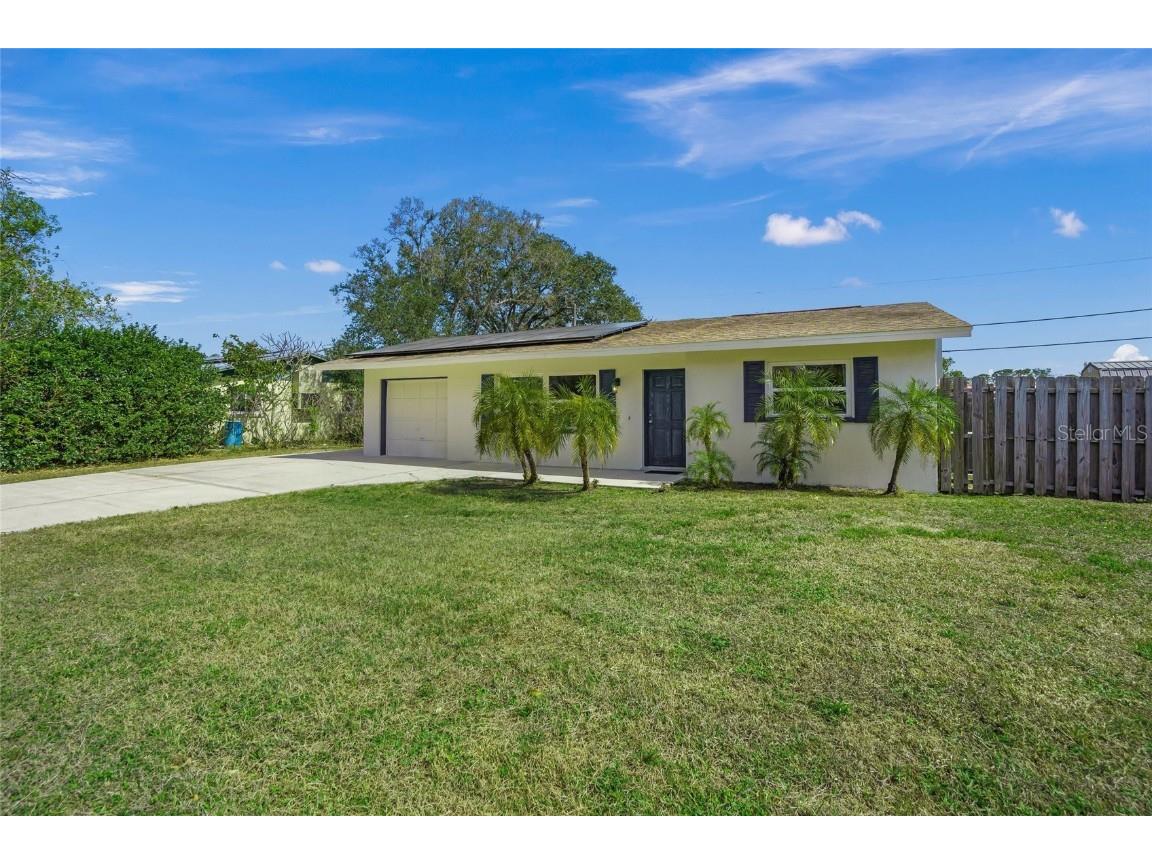 3715 Bond Place Sarasota FL 34232 A4642092 image1