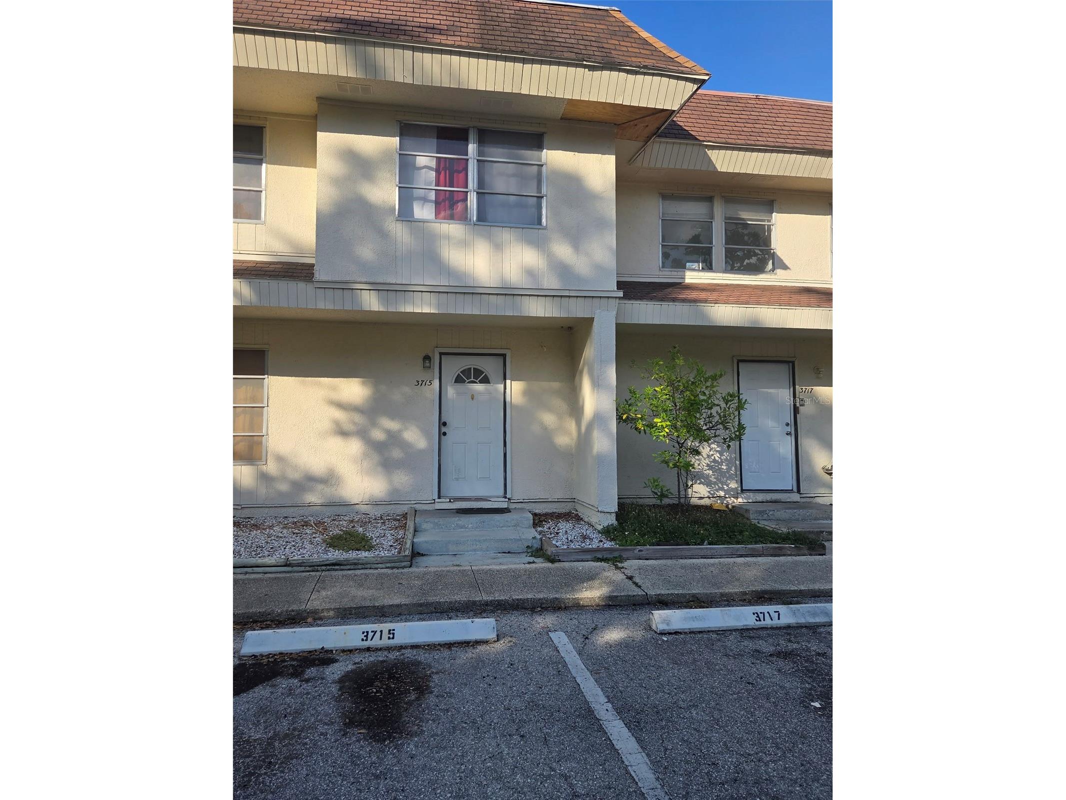 3715 Colby Street Sarasota FL 34232 A4693088 image1