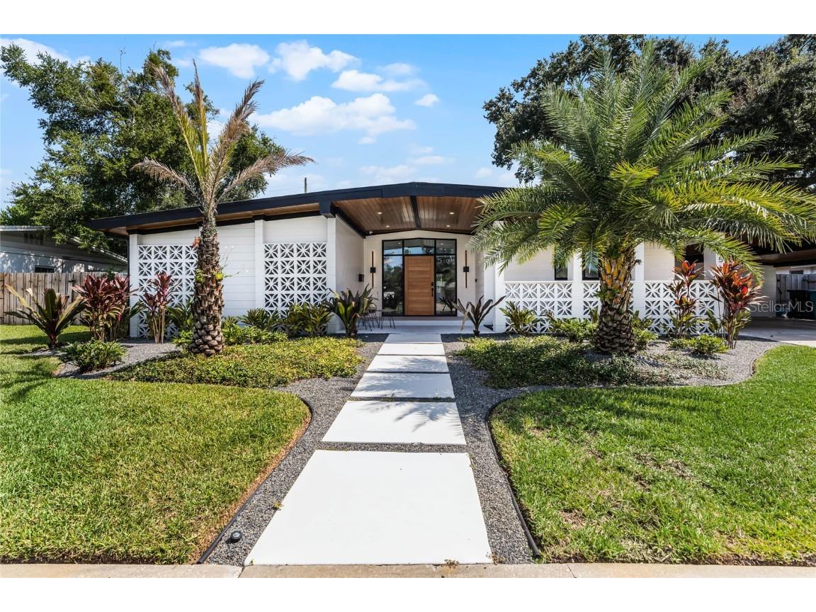 3715 Neptune Drive Orlando FL 32804 O6241262 image1