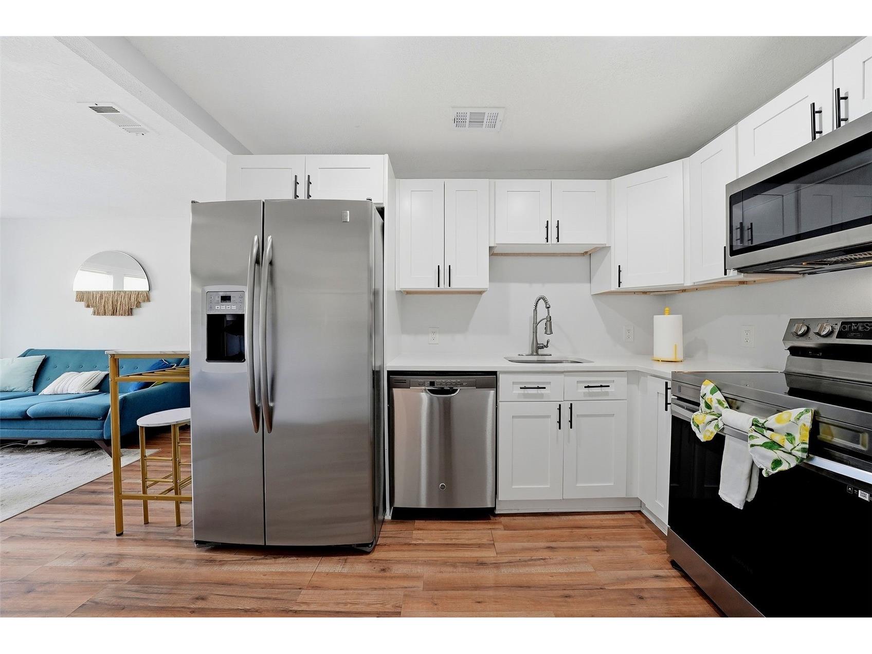 3715 Ohio Avenue Tampa FL 33611 TB8512579 image2