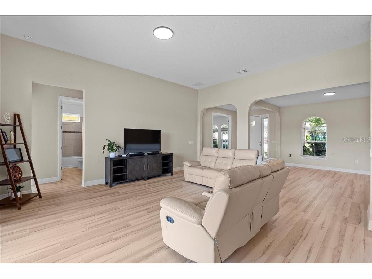 3715 Paradiso Circle Kissimmee FL 34746 O6341896 image8