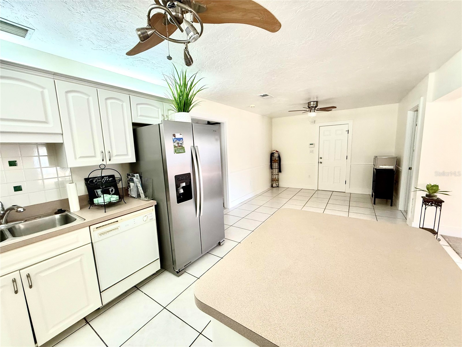 3715 Sharondale Drive Sarasota FL 34232 A4685371 image3