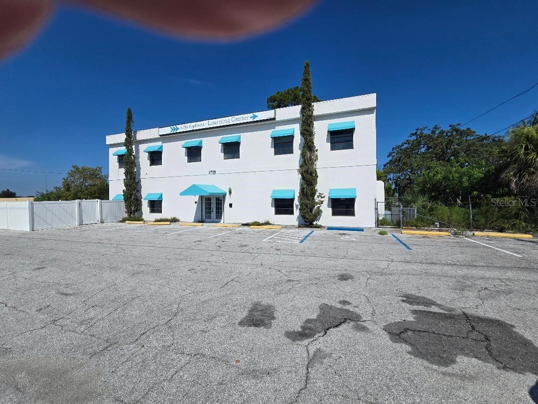 3715 Us Highway 19 New Port Richey FL 34652 TB8407543 image1