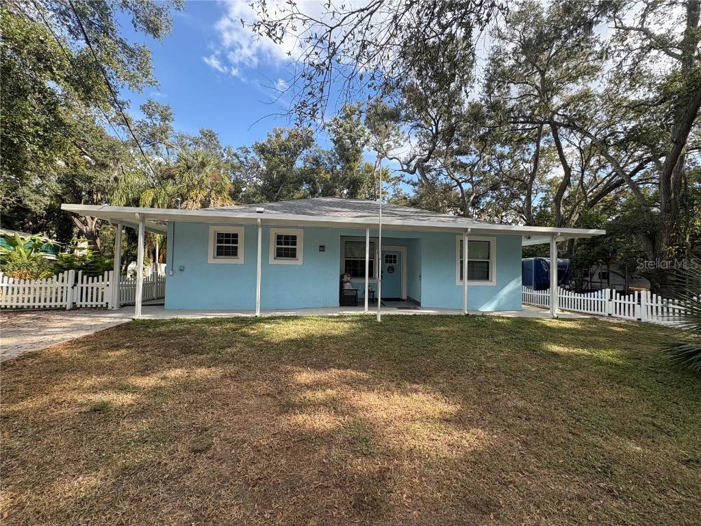 3715 Valley Tree Drive Tampa FL 33610 TB8453789 image1