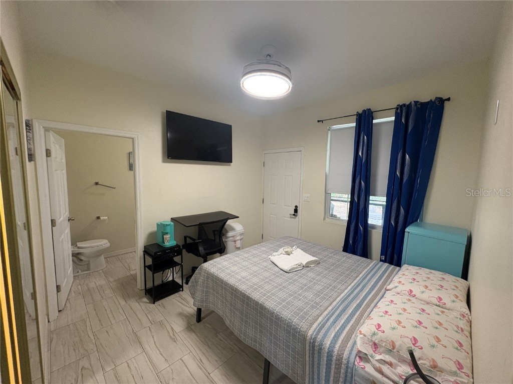 3715 Valley Tree Drive Tampa FL 33610 TB8453789 image10