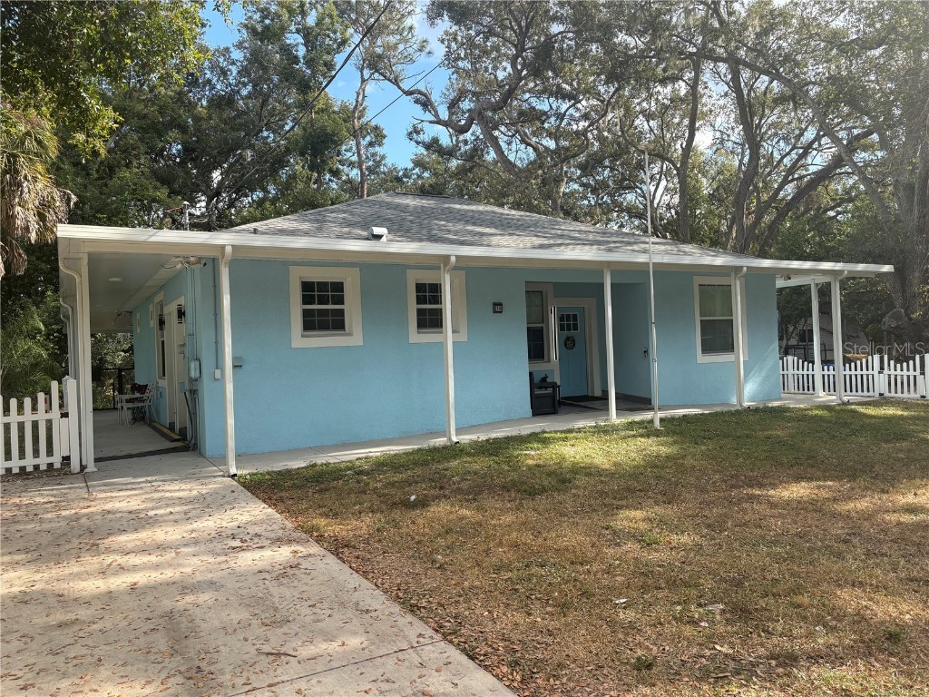 3715 Valley Tree Drive Tampa FL 33610 TB8453789 image3