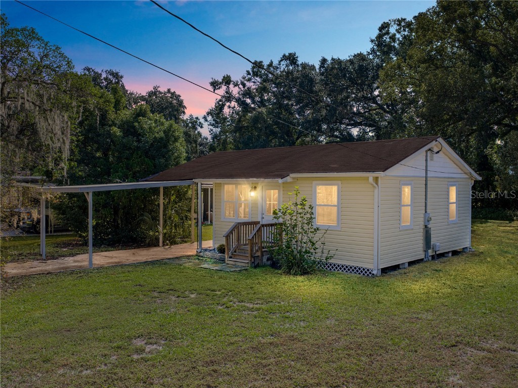 37150 Belford Court Zephyrhills FL 33541 TB8443402 image1