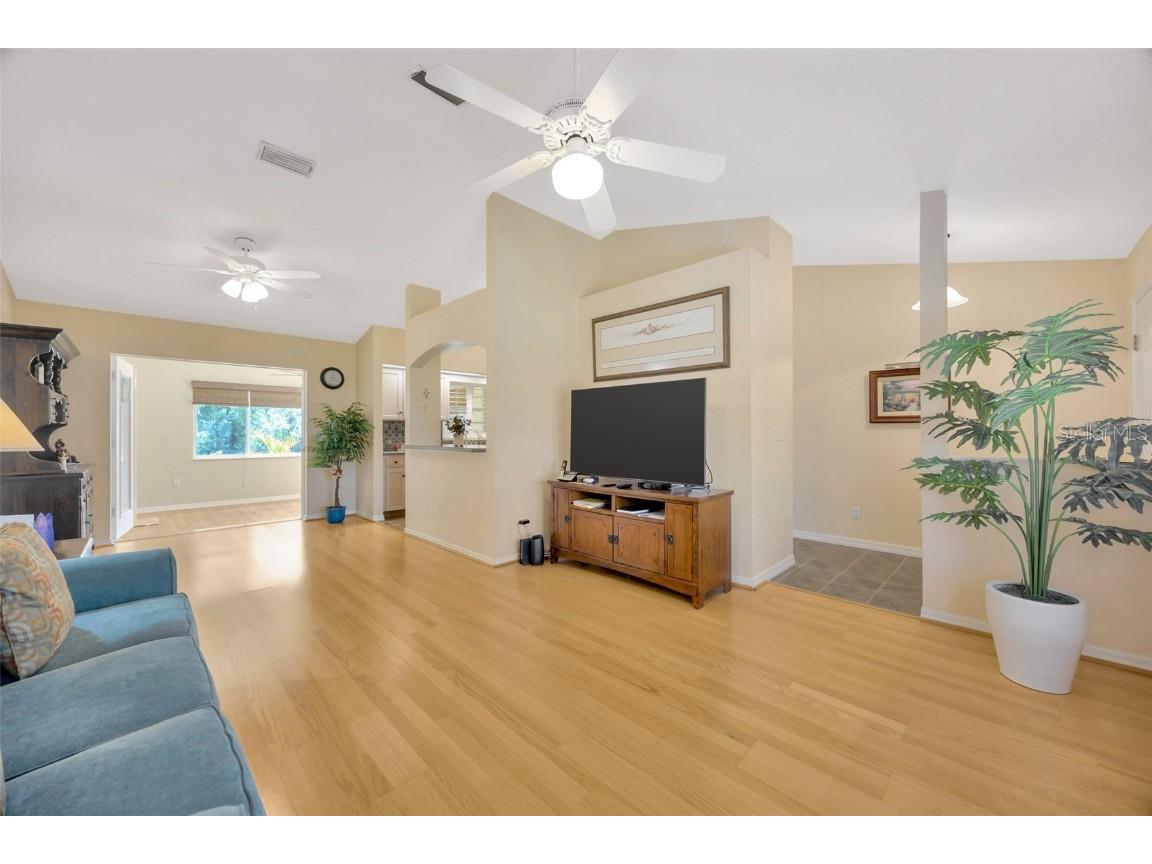 37157 Foxrun Place Zephyrhills FL 33542 TB8453164 image5