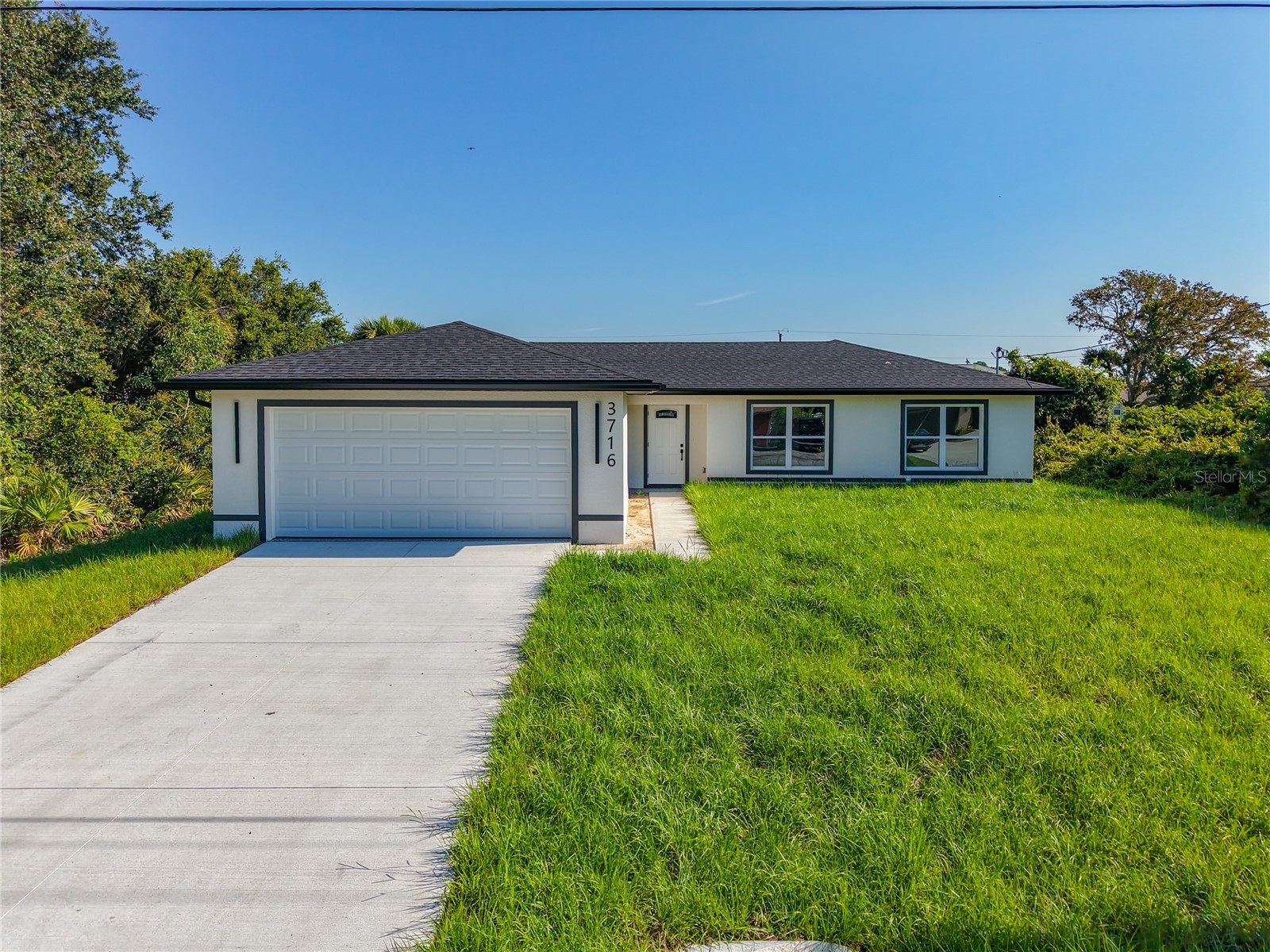 3716 5th Street W Lehigh Acres FL 33971 O6413216 image1