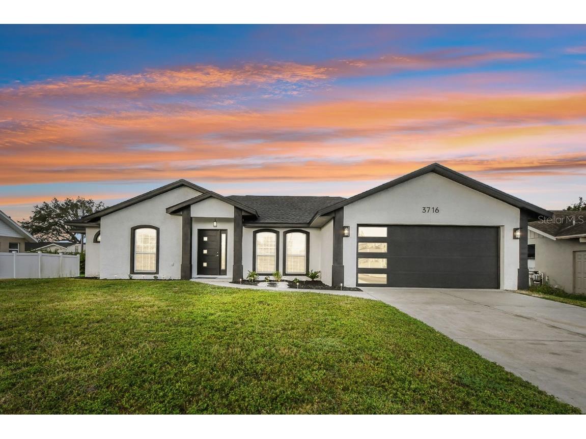 3716 69th Street E Palmetto FL 34221 A4627518 image1