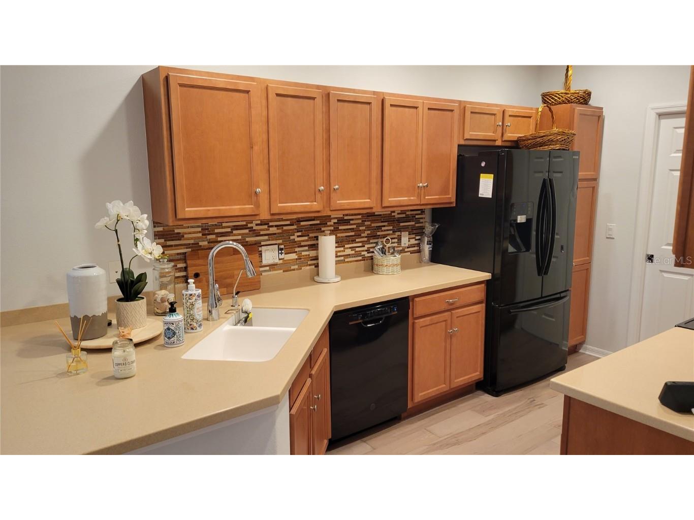 3716 82nd Avenue Circle E #101 Sarasota FL 34243 A4651190 image4