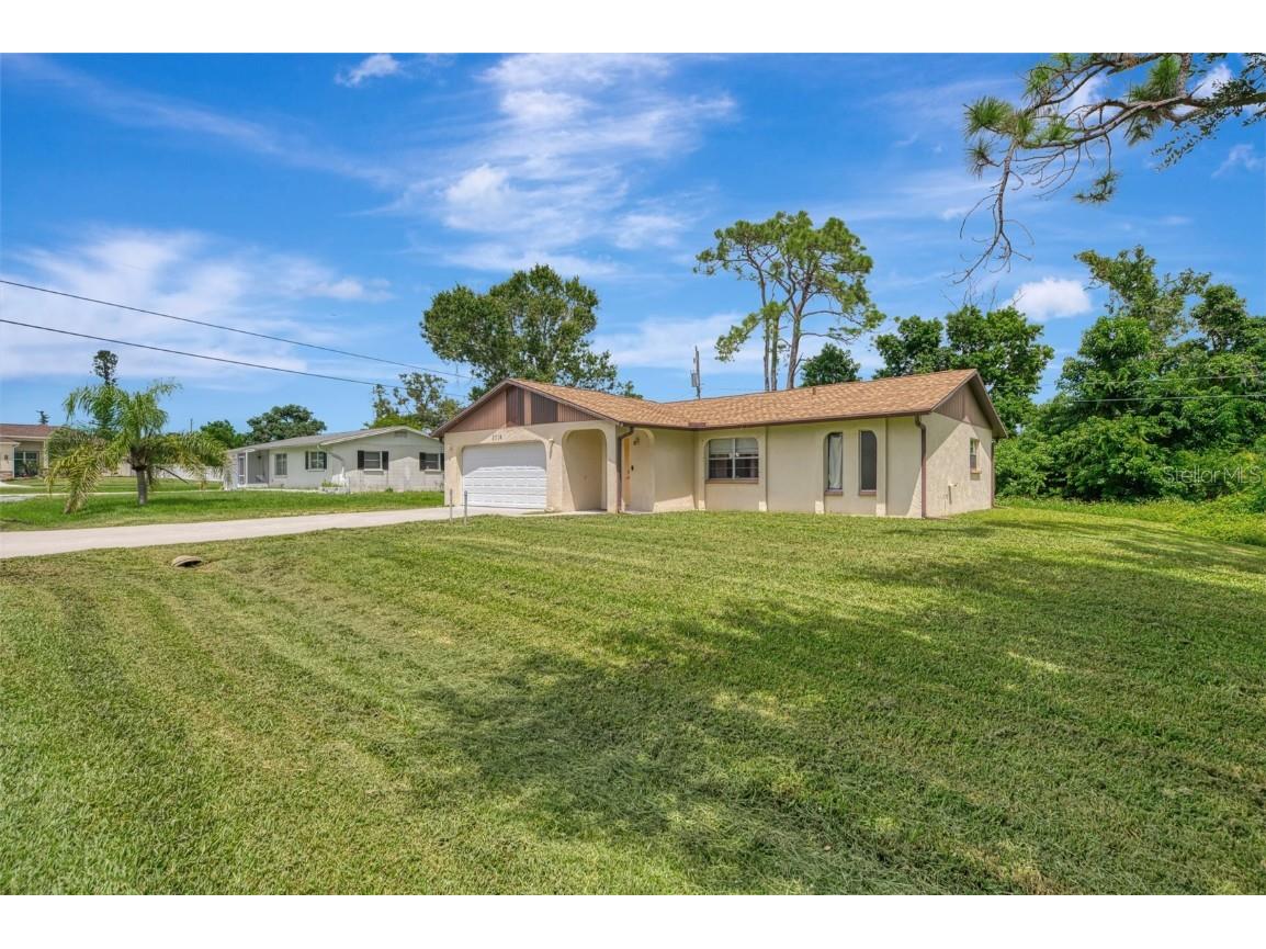 3716 Dunbar Road Venice FL 34293 A4663978 image1