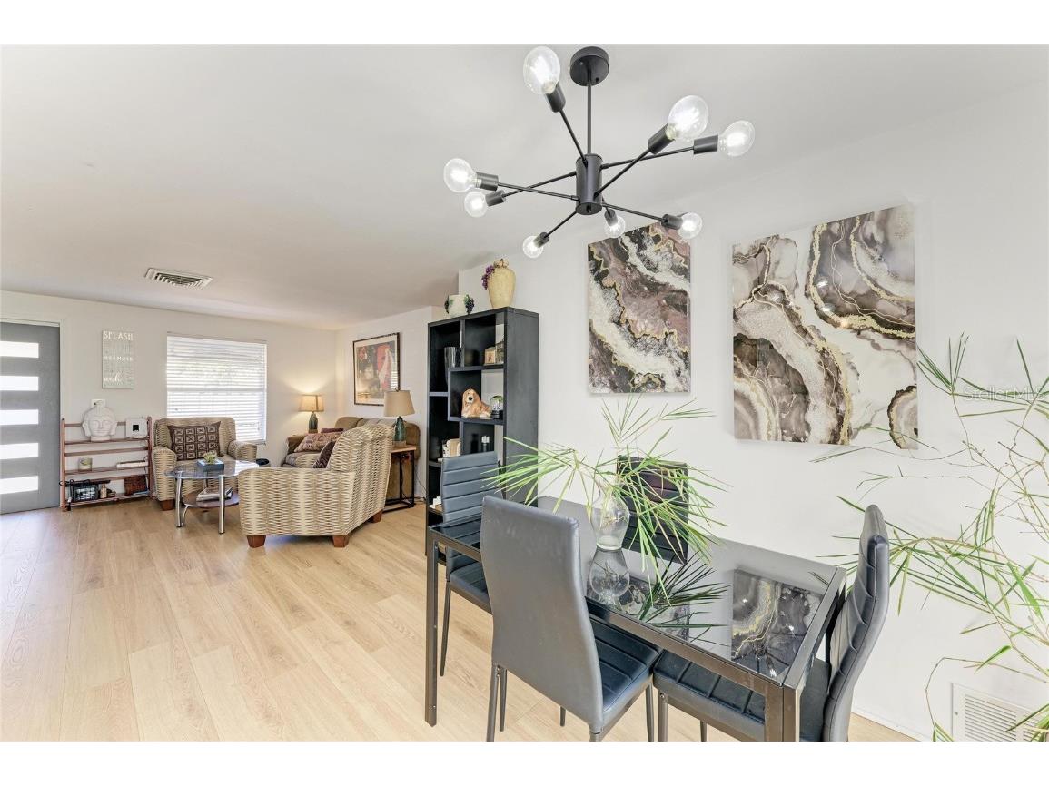 3716 Fruitville Road Sarasota FL 34232 A4670825 image18