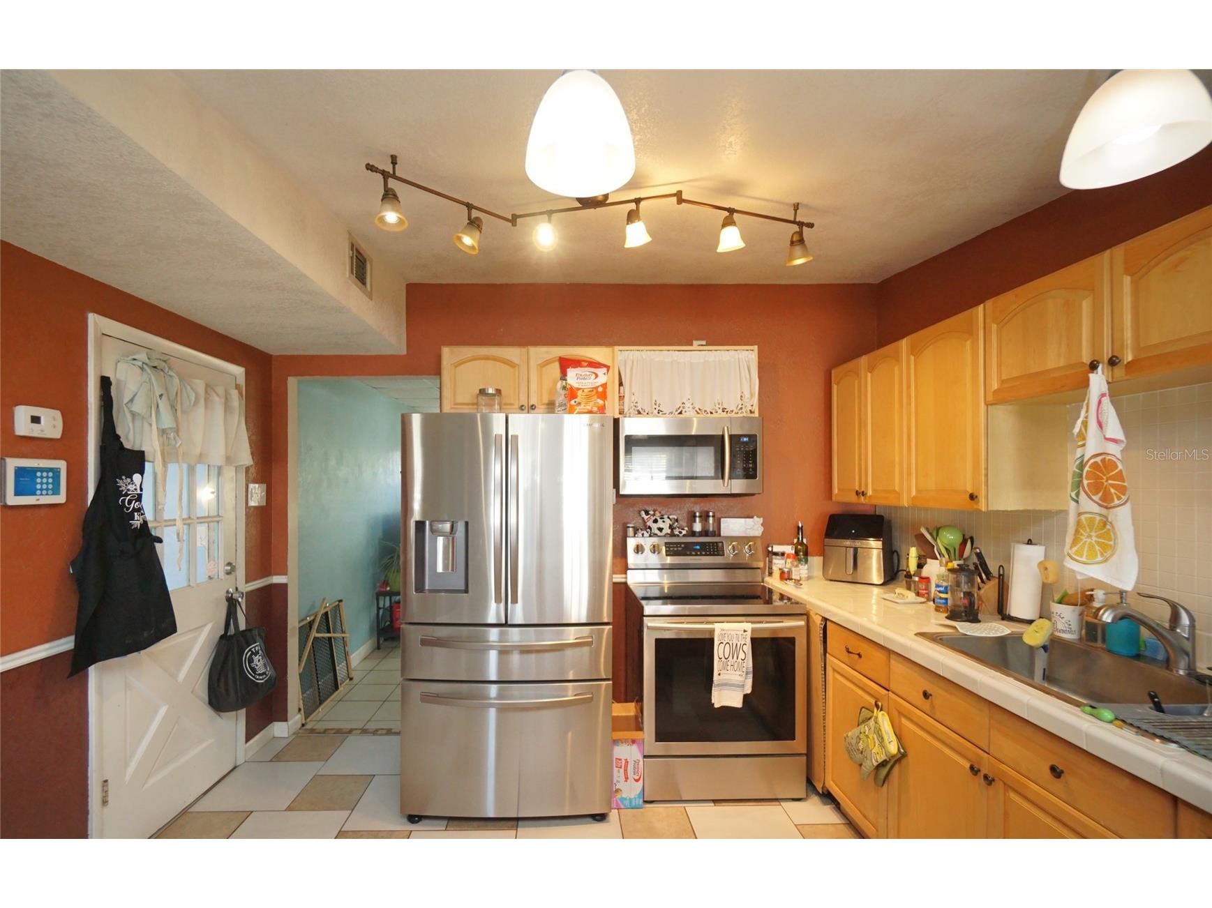 3716 N 52nd Street Tampa FL 33619 TB8470069 image7