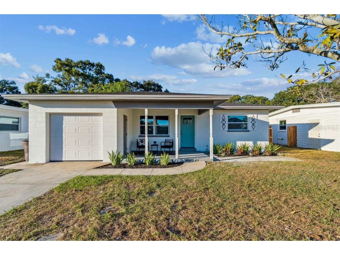 3717 31st Avenue N Saint Petersburg FL 33713 TB8442827 image1