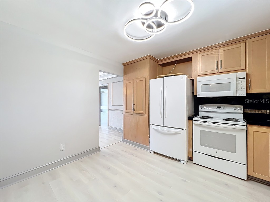 3717 46th Avenue S #11 Saint Petersburg FL 33711 TB8445735 image11