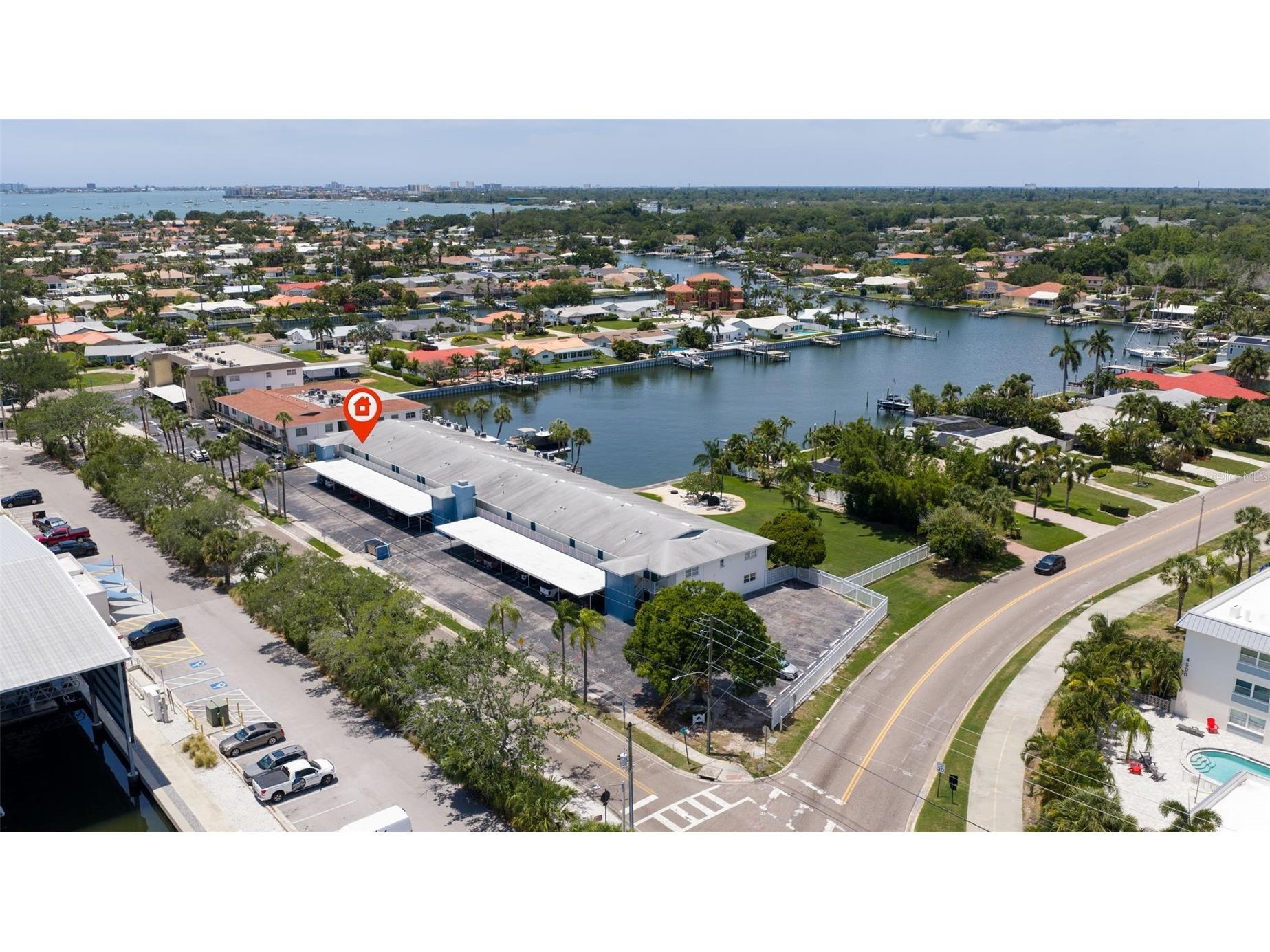 3717 46th Avenue S #11 Saint Petersburg FL 33711 TB8511459 image40