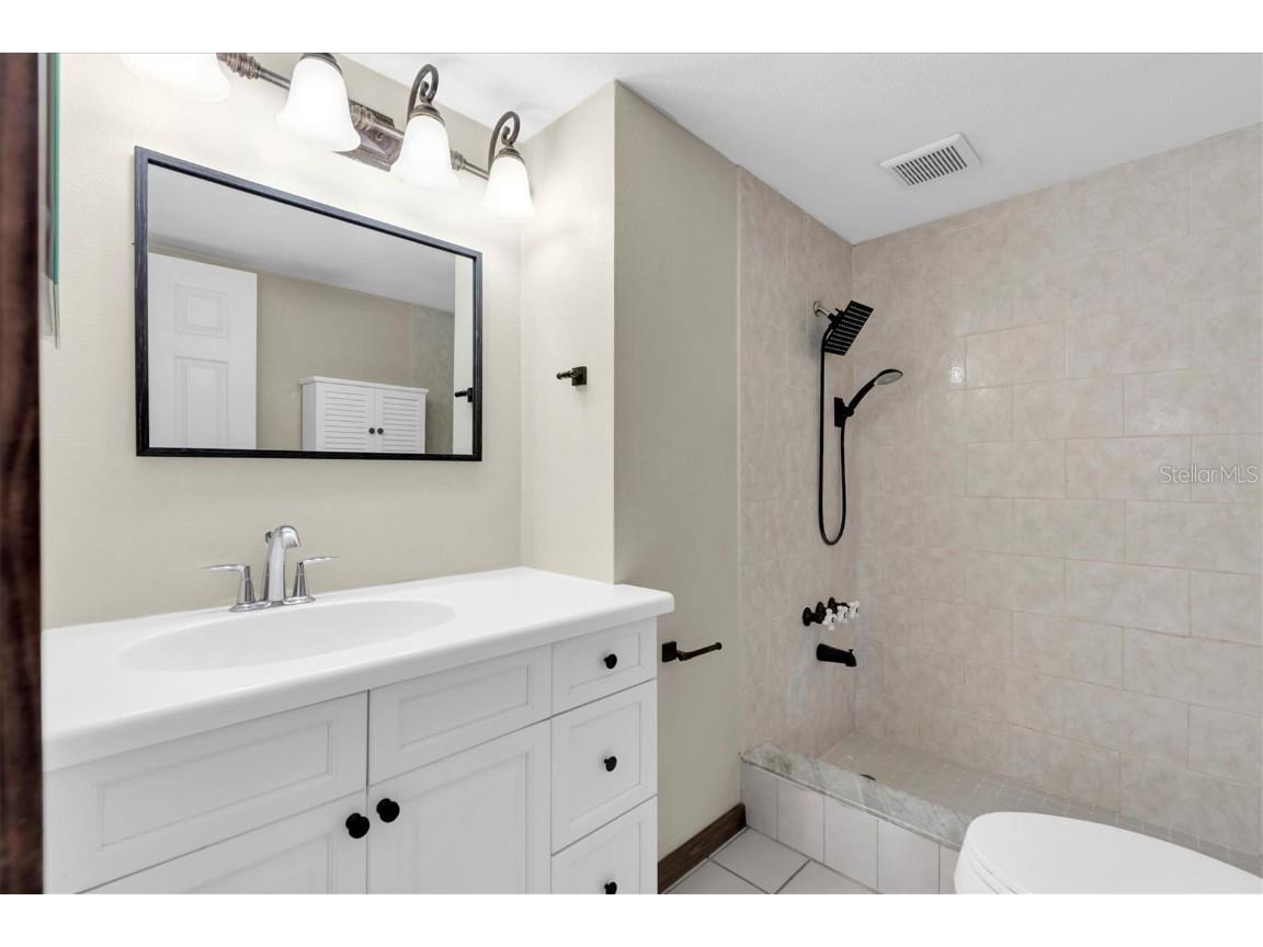 3717 46th Avenue S #6 Saint Petersburg FL 33711 TB8453332 image17