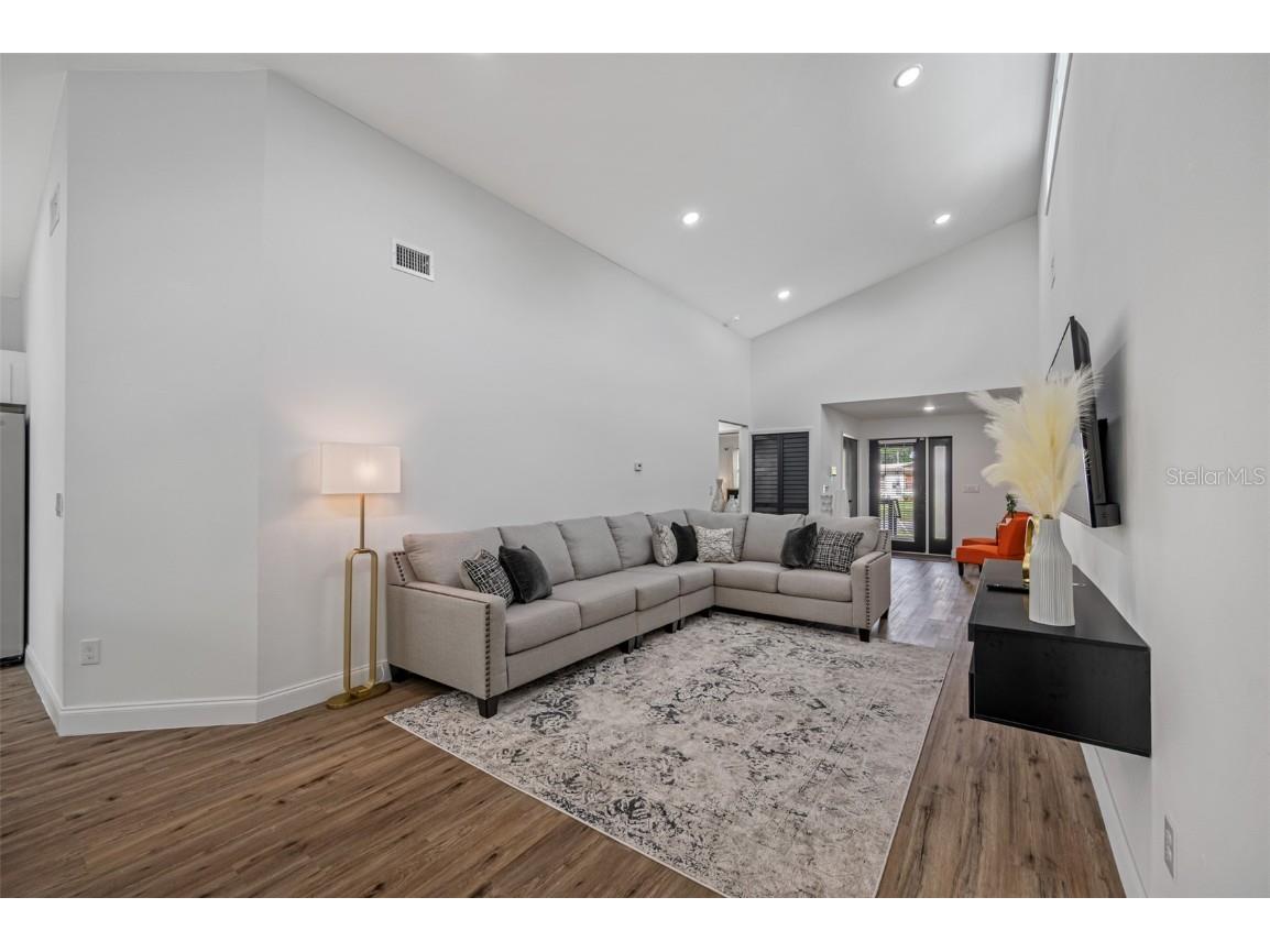 3717 E Clifton Street Tampa FL 33610 TB8408829 image18