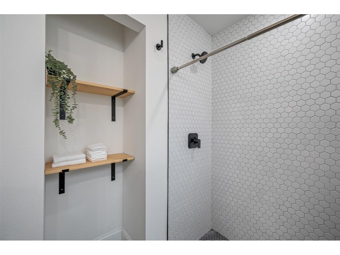 3717 E Clifton Street Tampa FL 33610 TB8408829 image36