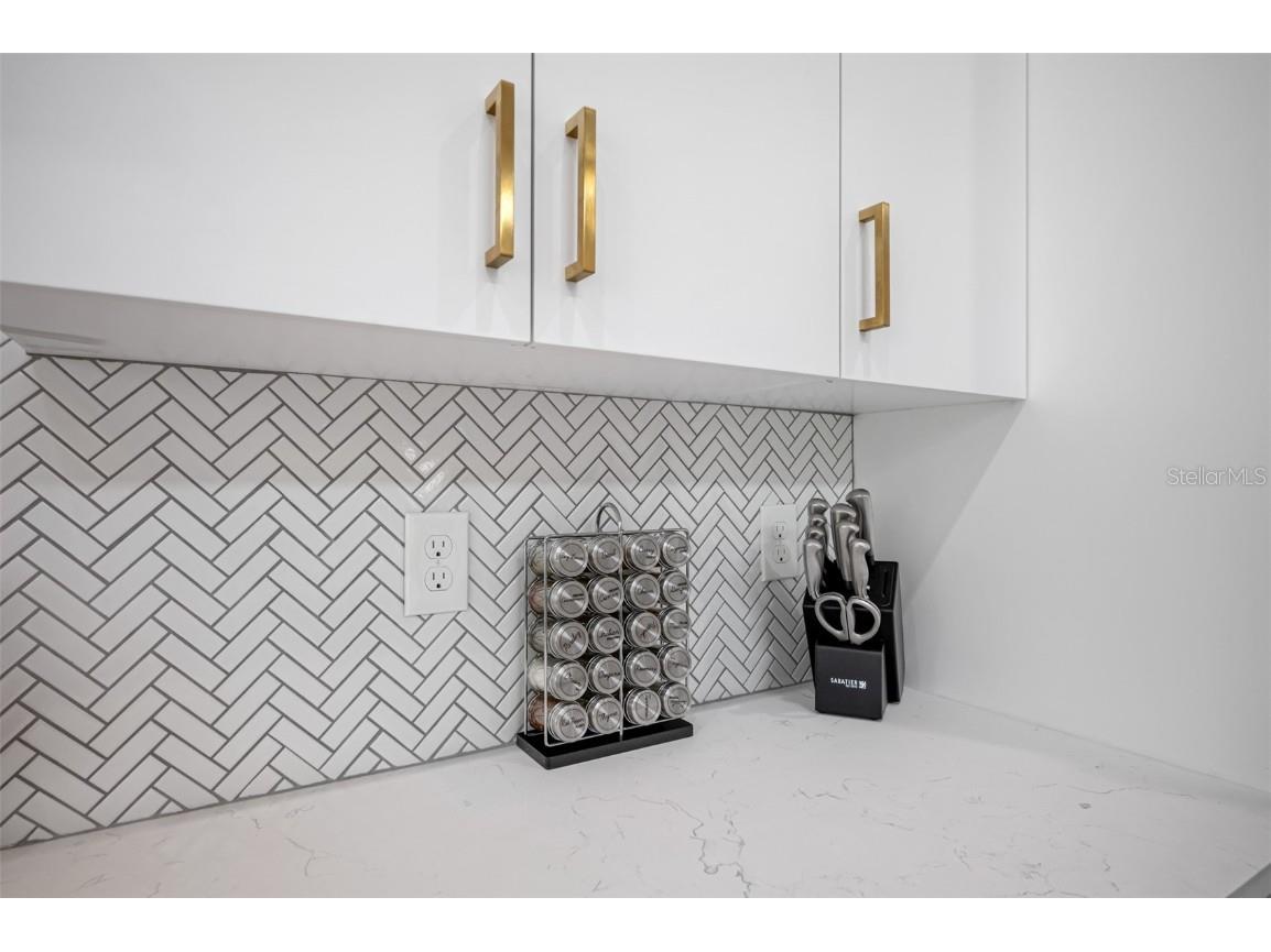 3717 E Clifton Street Tampa FL 33610 TB8408829 image46