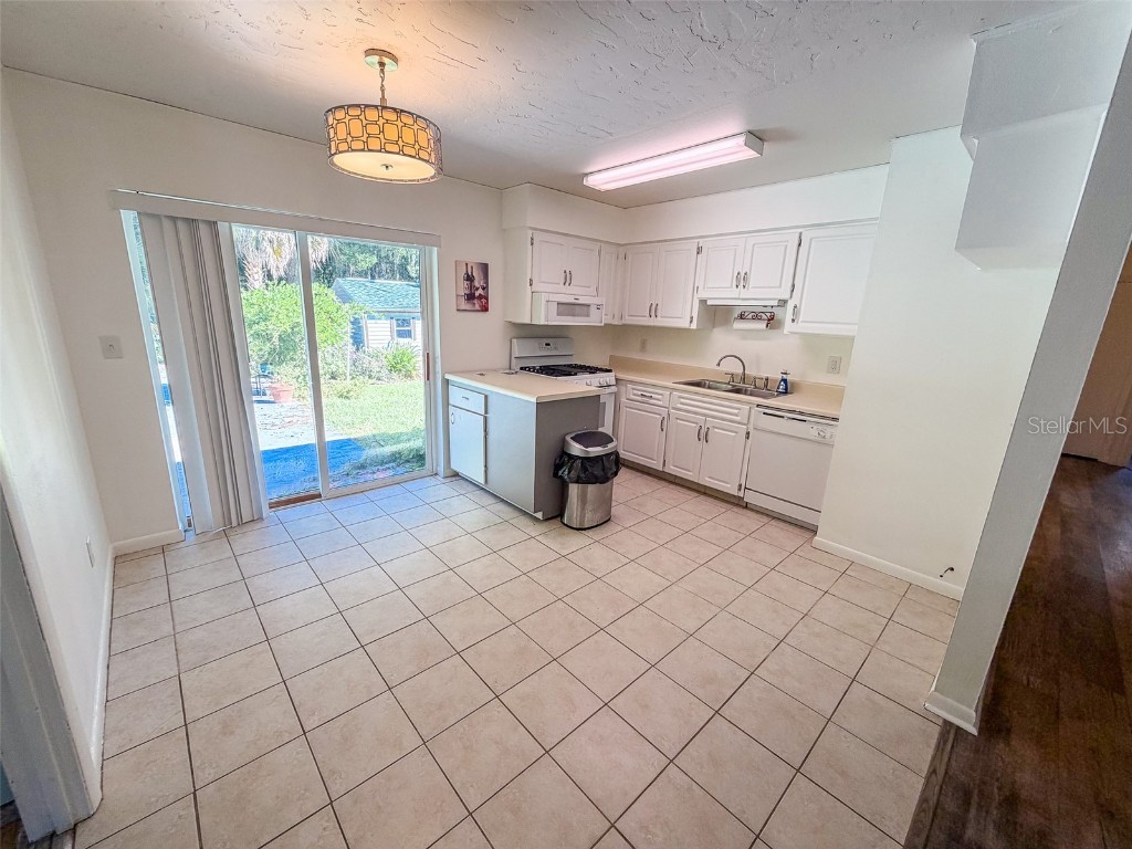 3717 NE 5th Street Ocala FL 34470 OM711772 image7