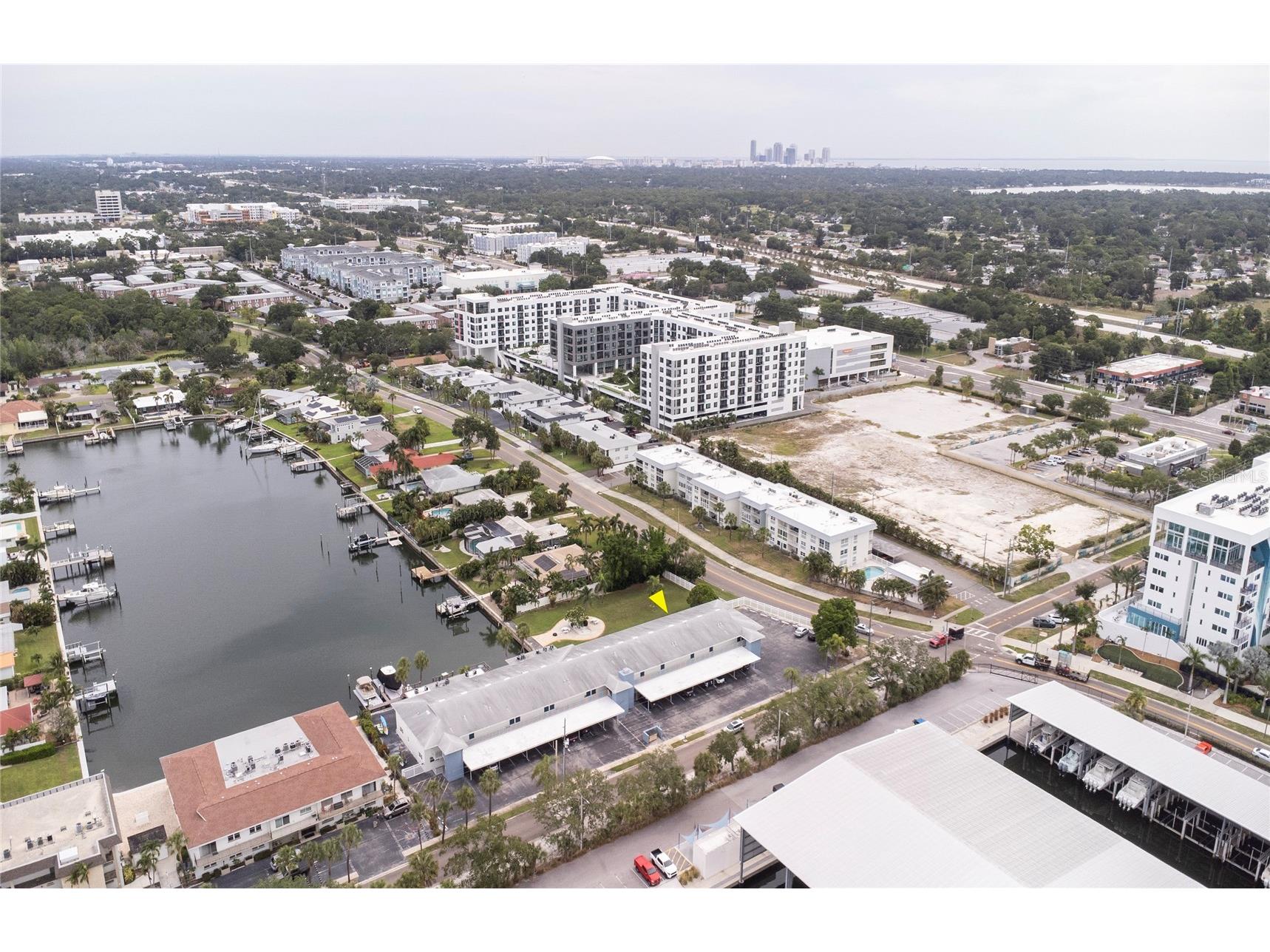 3717 S 46th Avenue S #8 Saint Petersburg FL 33711 TB8517045 image16